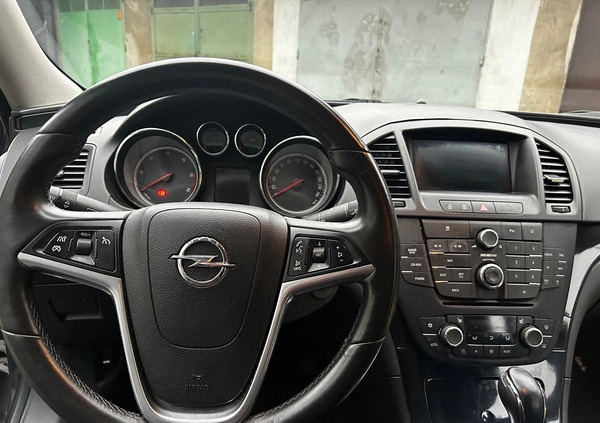 Opel Insignia cena 27500 przebieg: 220000, rok produkcji 2009 z Skawina małe 121
